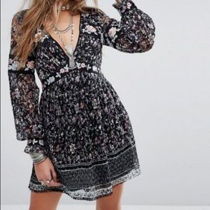 Free People || Cherry Blossom Mini Dress Size 2